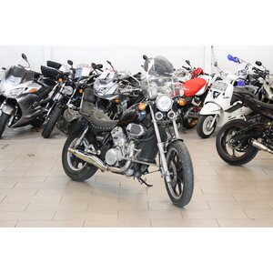 Kawasaki Vulcan VN750 Twin