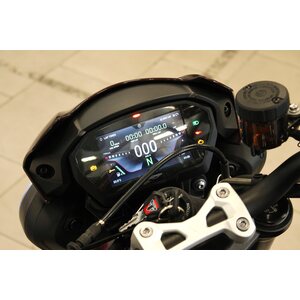 Triumph Street Triple 765
