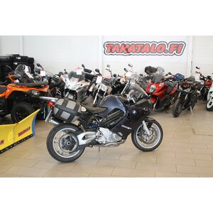 BMW F800ST