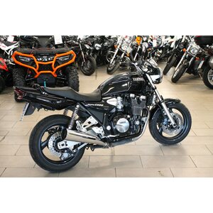 Yamaha XJR 1300