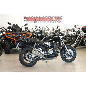 Yamaha XJR 1300