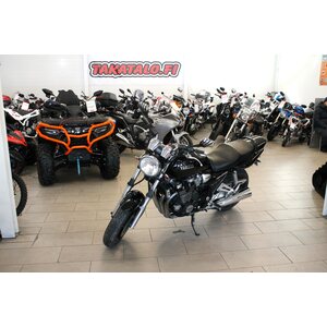 Yamaha XJR 1300