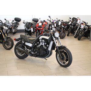 Yamaha VMX1200