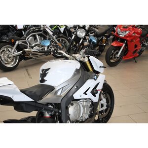 BMW S1000R