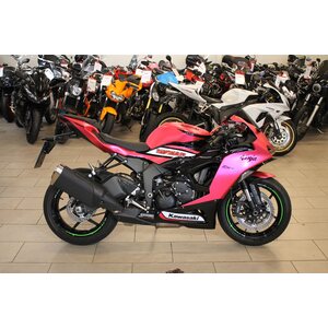 Kawasaki Ninja ZX-6R Barbie