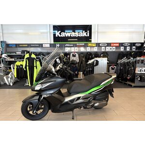 Kawasaki J300