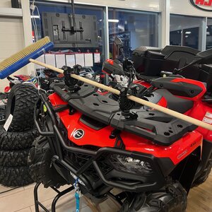 CFMOTO aseteline & työkaluteline pikakiinnityksellä