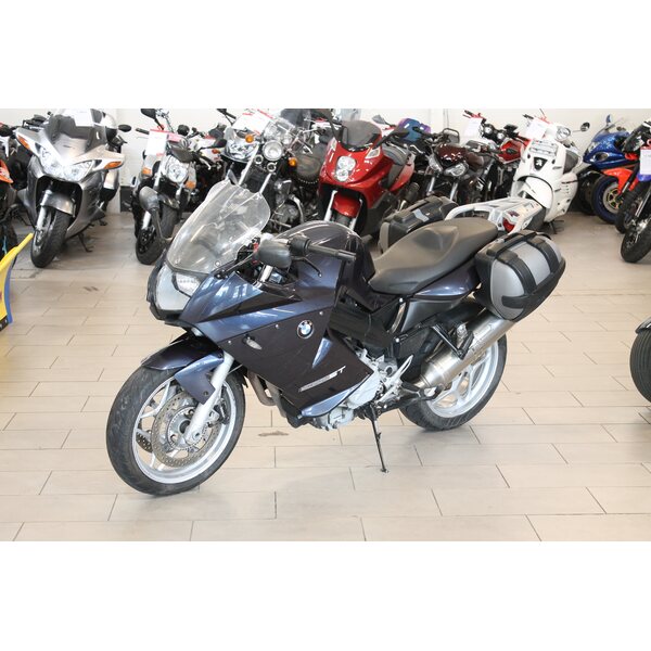 BMW F800ST