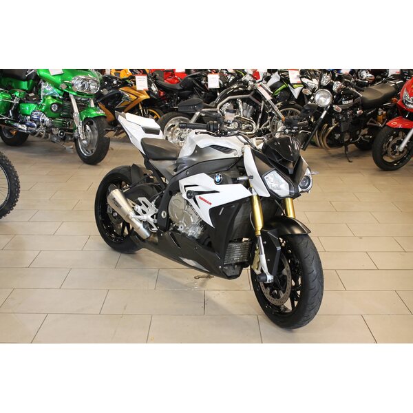 BMW S1000R