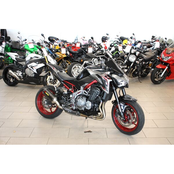Kawasaki Z900