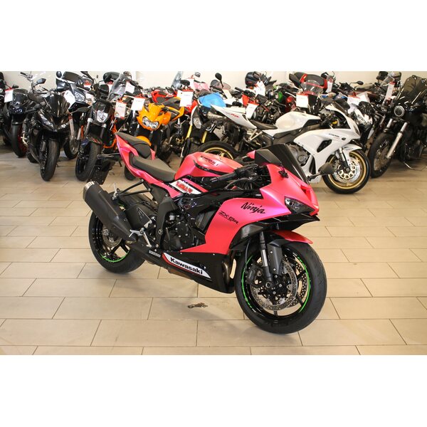 Kawasaki Ninja ZX-6R Barbie